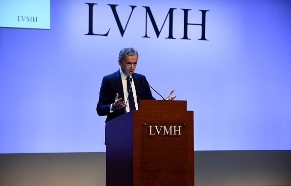 Luxe : le fils aîné du milliardaire Bernard Arnault nommé directeur général  de la holding qui contrôle LVMH - La Voix du Nord